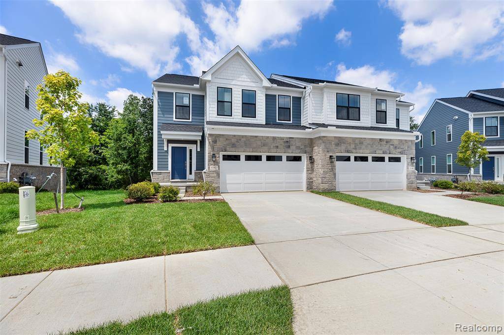 West Bloomfield Twp, MI 48323,5342 TRAIL VISTA Drive