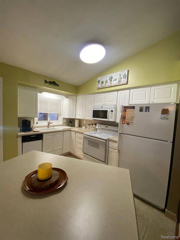 Davison, MI 48423,216 SEQUOIA Drive