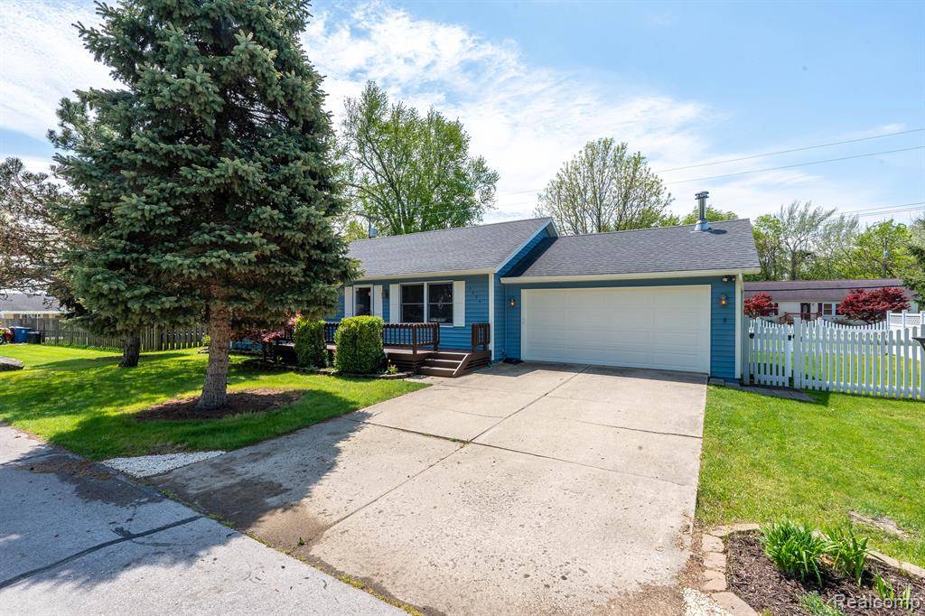 Frenchtown Twp, MI 48162,3484 LAKESHORE Drive