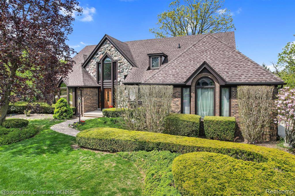 Northville, MI 48167,1032 ELMSMERE Drive
