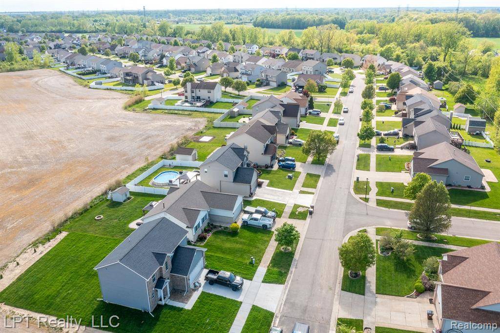 Berlin Twp, MI 48166,4127 STONE POST Road