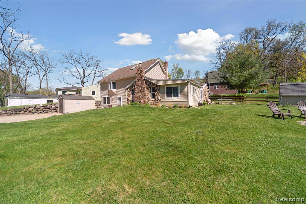 Putnam Twp, MI 48169,5780 ELVIRA