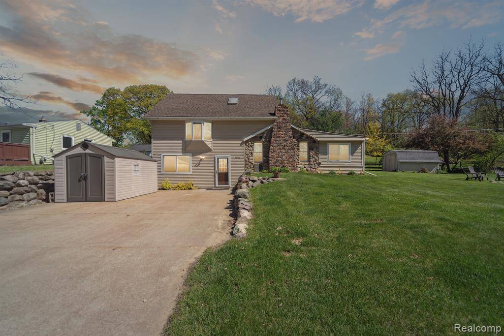 Putnam Twp, MI 48169,5780 ELVIRA