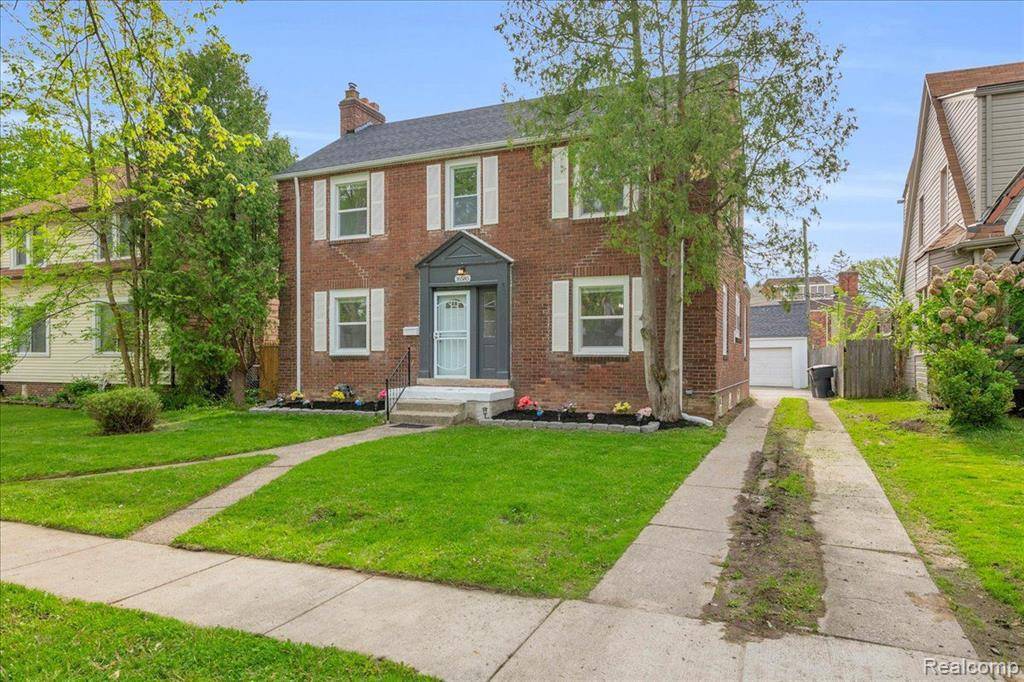 Detroit, MI 48219,16585 SUNDERLAND Road