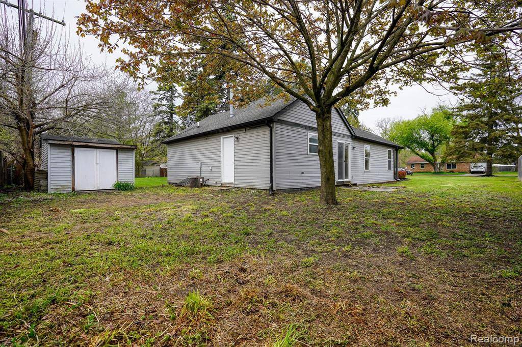 Clinton Twp, MI 48035,20540 FINLEY Street
