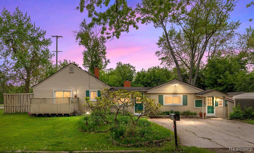 Farmington Hills, MI 48334,29810 12 Mile Road