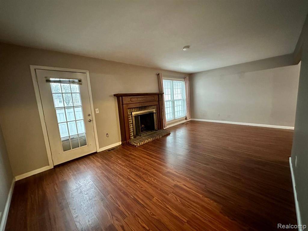 Novi, MI 48167,41778 BROQUET Drive