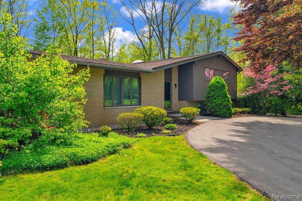 West Bloomfield Twp, MI 48322,4731 PATRICK Road