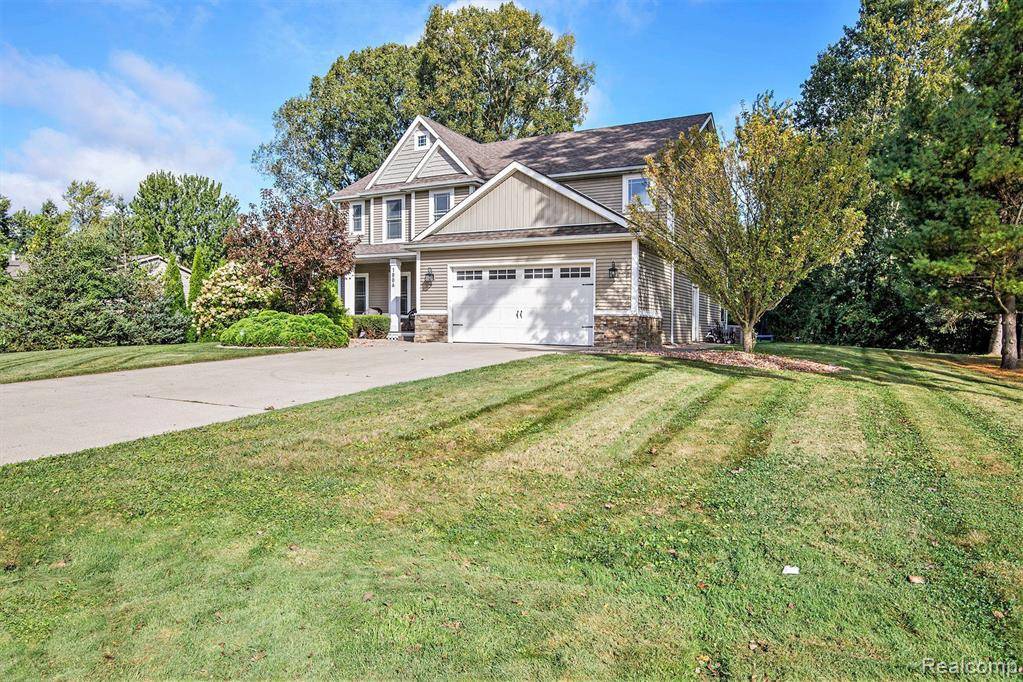 Rochester Hills, MI 48309,1806 GRACE Avenue