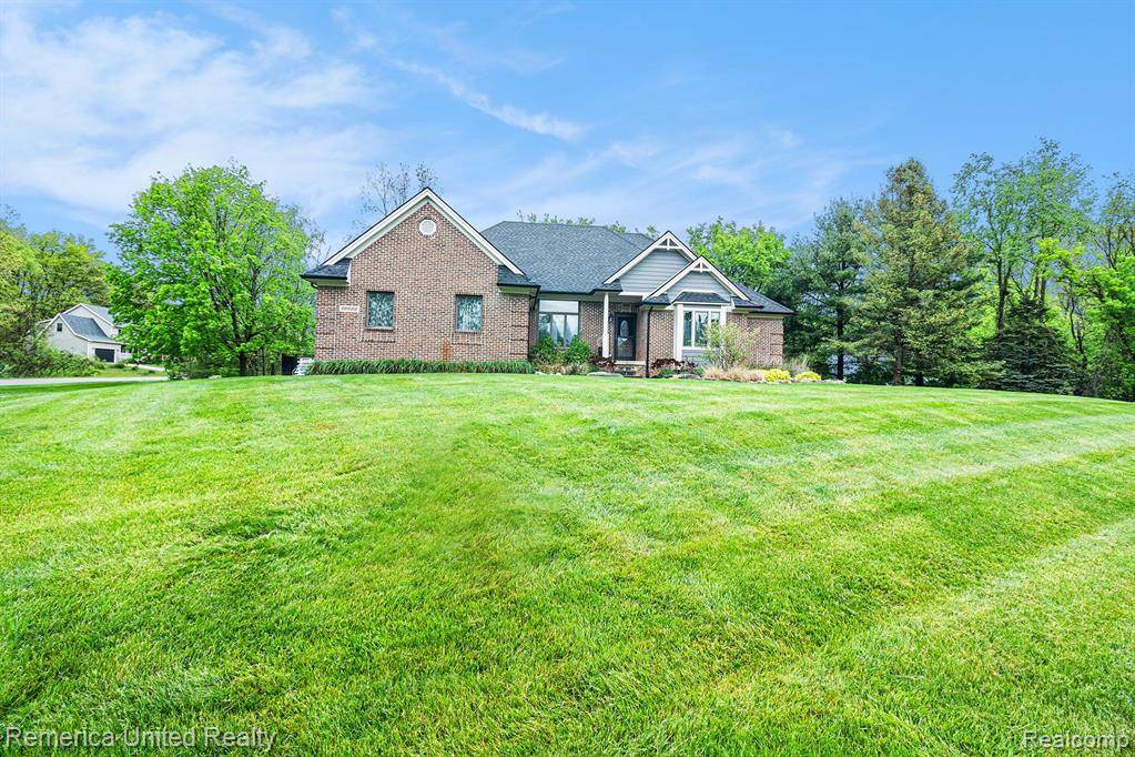 Green Oak Twp, MI 48178,13055 EAGLE