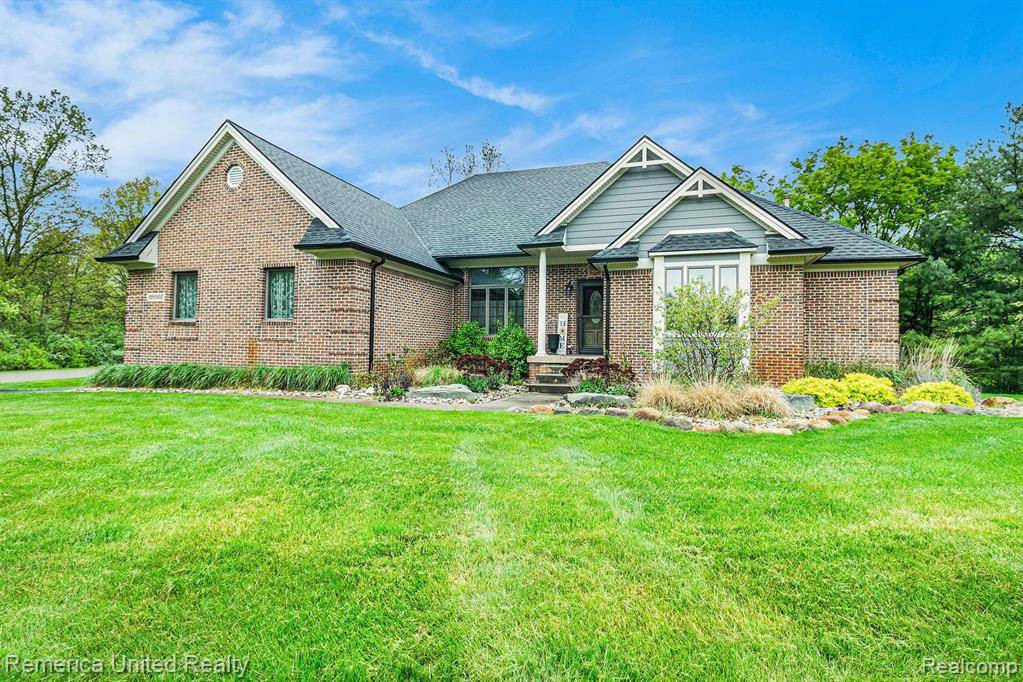 Green Oak Twp, MI 48178,13055 EAGLE