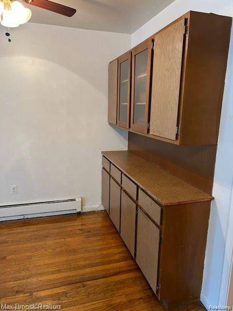 Detroit, MI 48219,17324 BENTLER Street