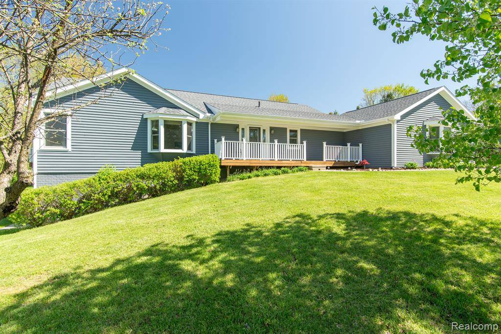 Tyrone Twp, MI 48430,11291 FAUSSETT Road