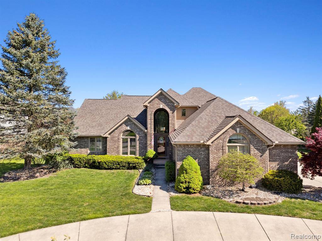 Canton Twp, MI 48188,46941 SOUTHGATE Drive