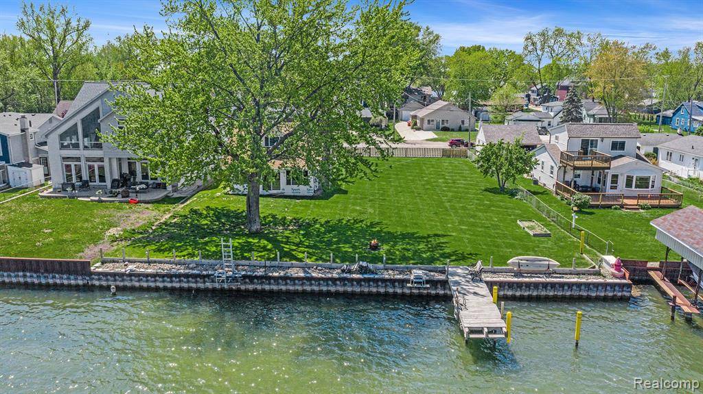 Harrison Twp, MI 48045,41180 CONGER BAY Drive