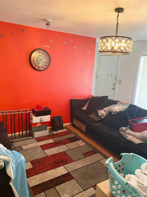 Flint, MI 48504,1622 BARBARA Drive