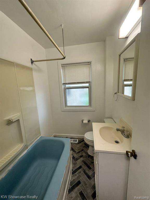 Ferndale, MI 48220,459 E BRECKENRIDGE Street
