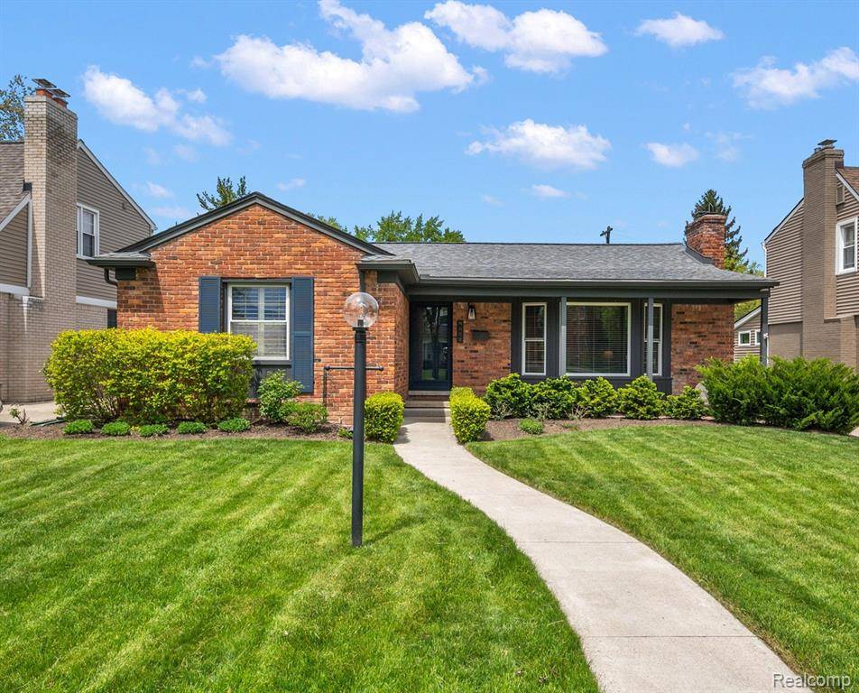 Royal Oak, MI 48073,4402 Amherst Road