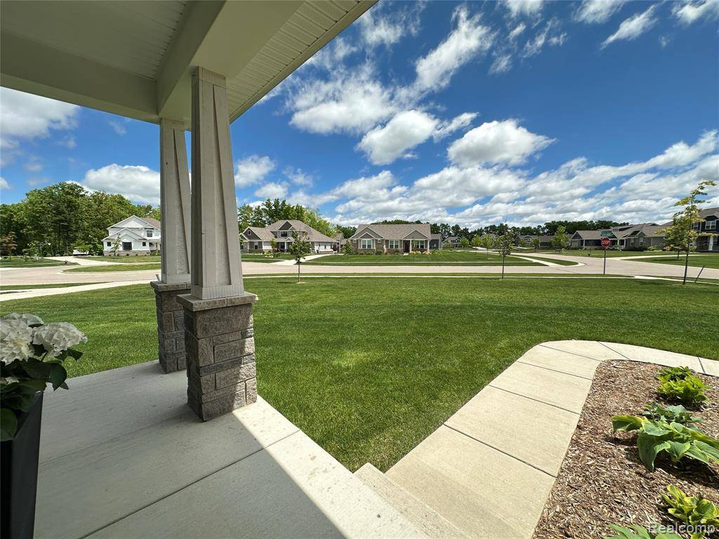 Hartland Twp, MI 48855,2321 CYPRESS POINT