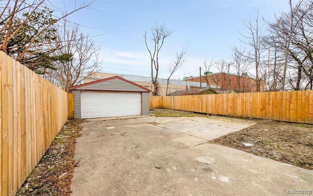 Detroit, MI 48202,555 JOSEPHINE Street