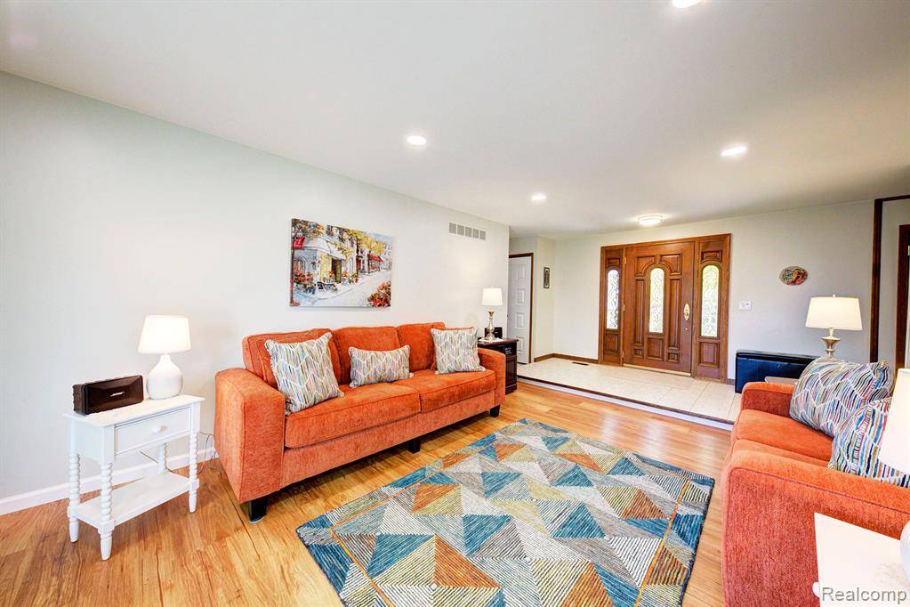 Canton Twp, MI 48187,43266 BARCHESTER Road