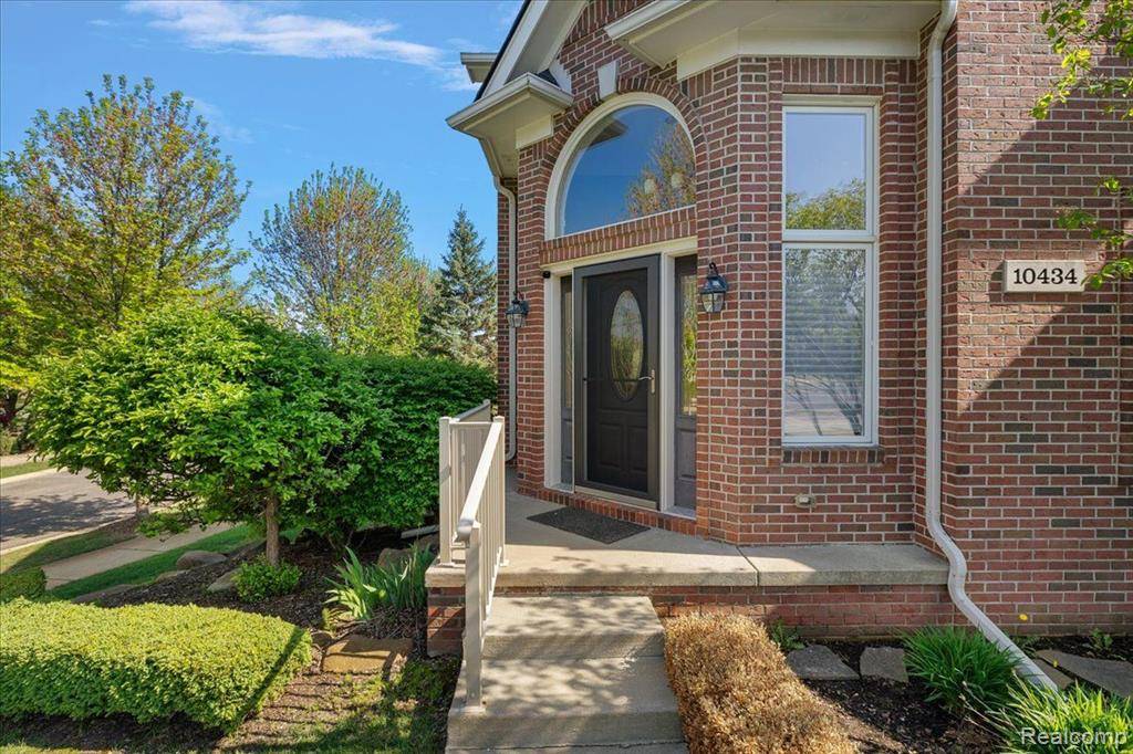 Washington Twp, MI 48095,10434 CORNERSTONE Drive