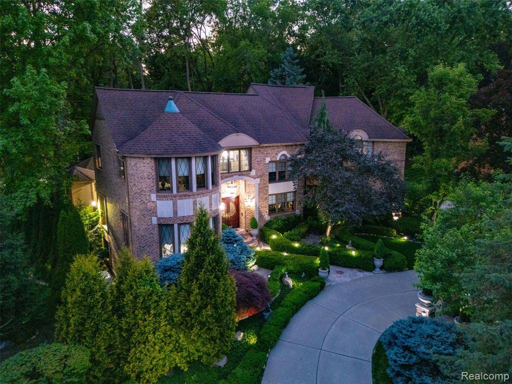 Bloomfield Twp, MI 48301,7310 Sandy Creek Lane