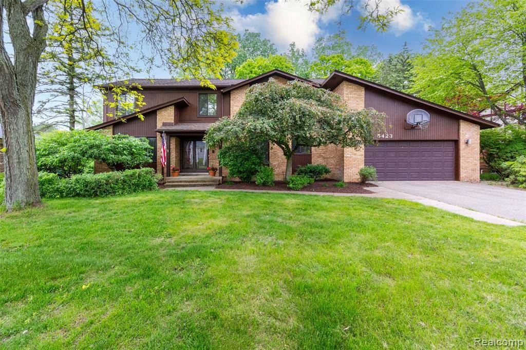 West Bloomfield Twp, MI 48323,5423 HAUSER Way