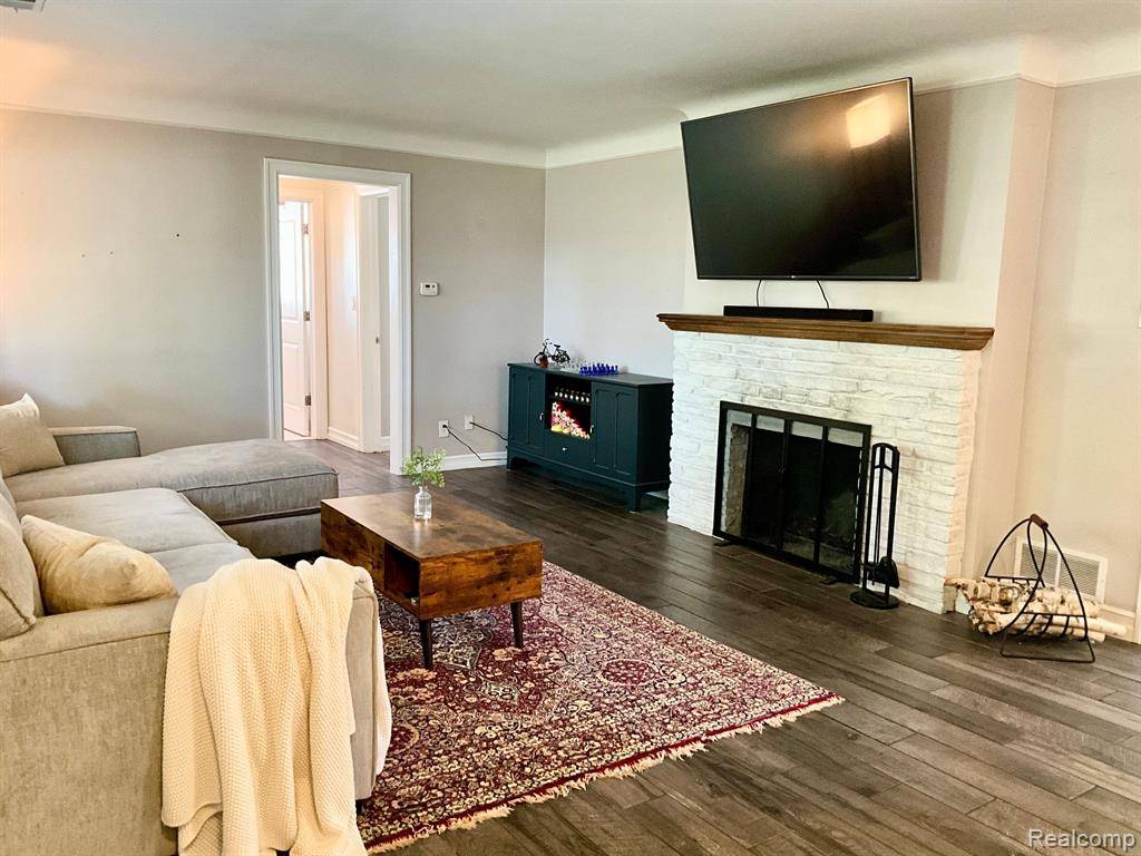 Oak Park, MI 48237,13660 VICTORIA Street