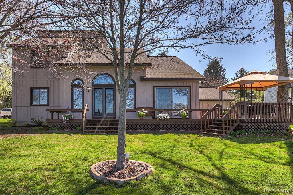 Highland Twp, MI 48356,3541 Highland Blvd