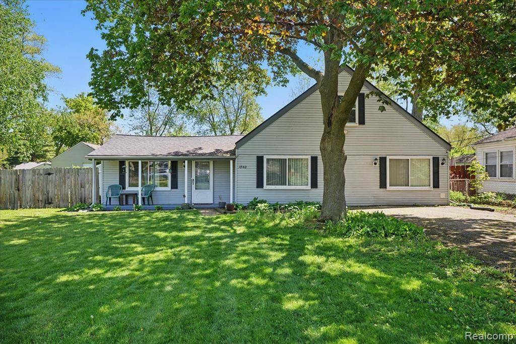 Waterford Twp, MI 48328,1840 Manse Road