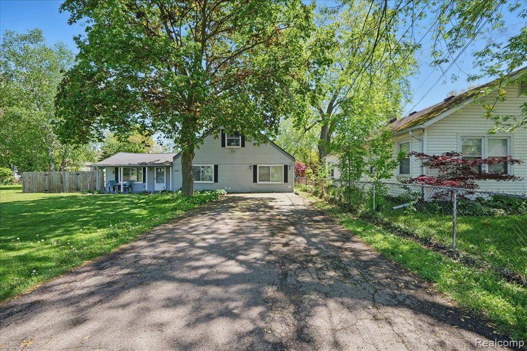 Waterford Twp, MI 48328,1840 Manse Road