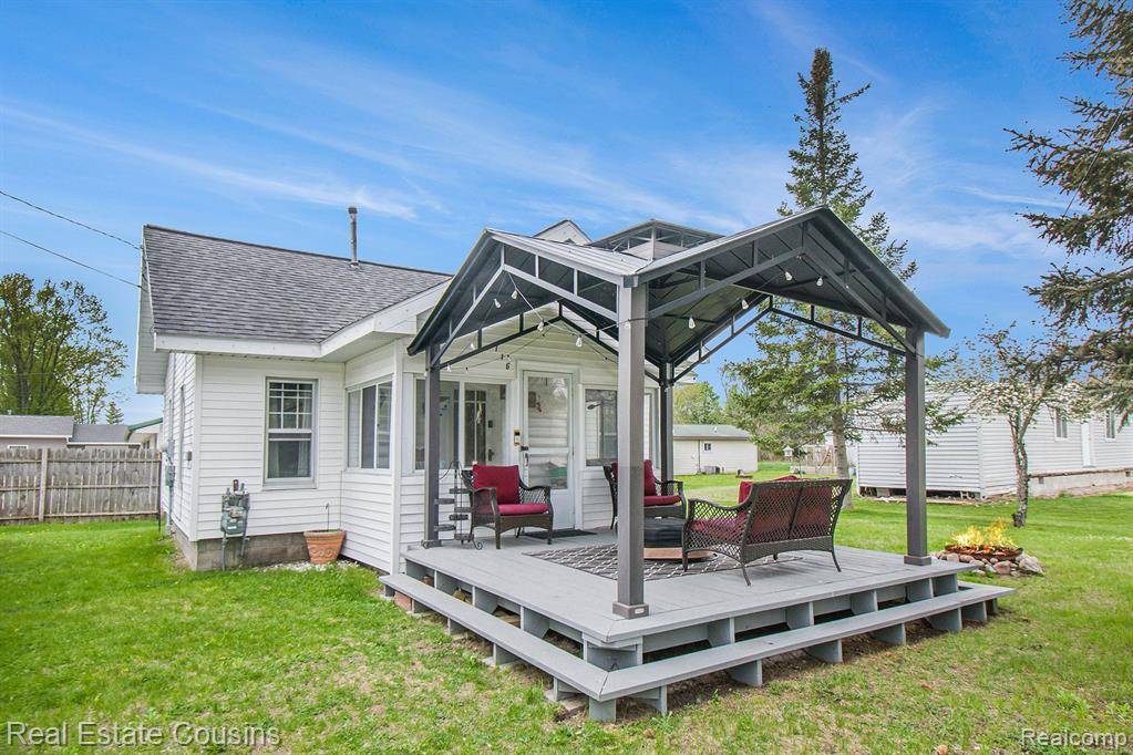 Roscommon Twp, MI 48629,116 ALMA Lane