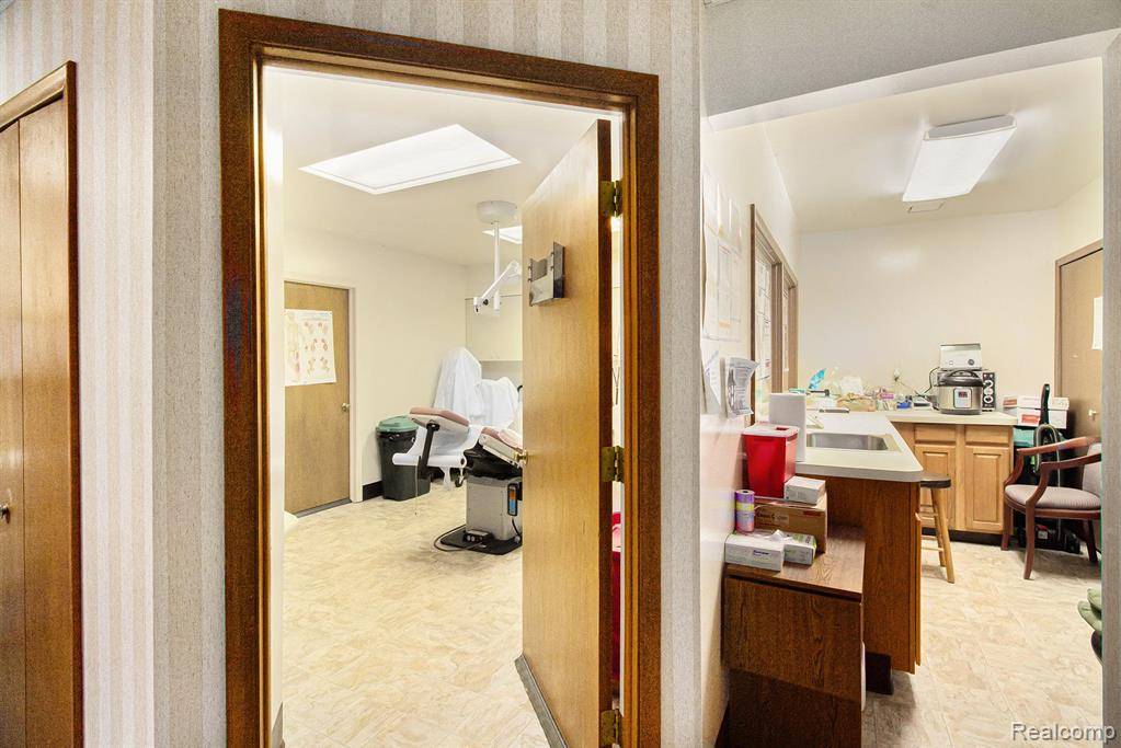 Flint Twp, MI 48532,1127 VILLA LINDE