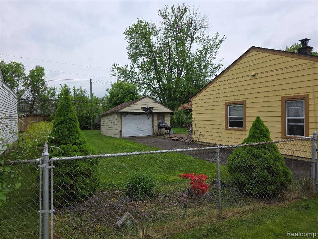Garden City, MI 48135,28465 JOHN HAUK Street