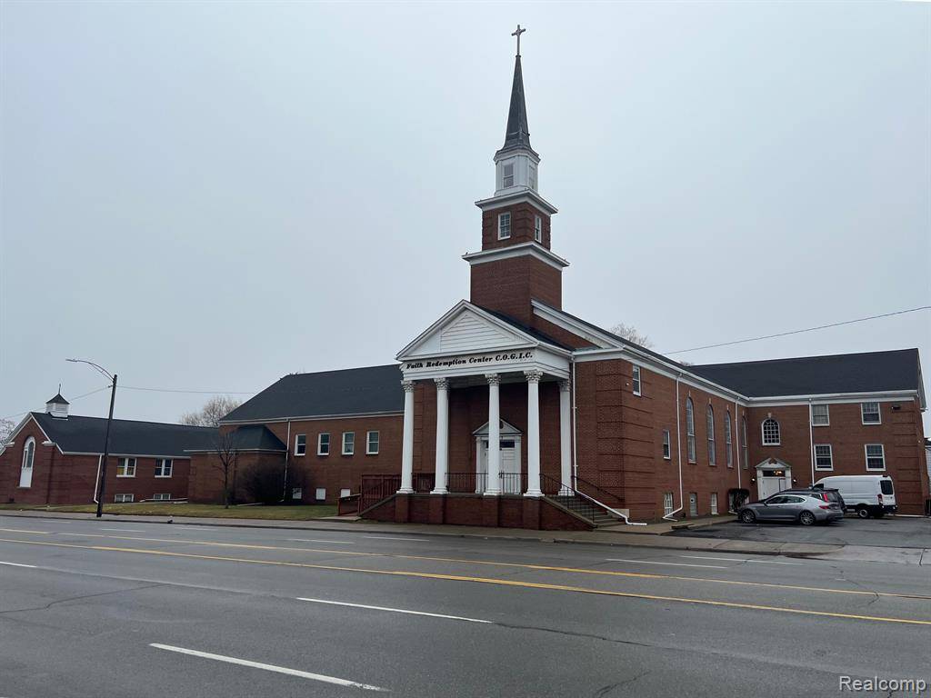 Detroit, MI 48227,15727 PLYMOUTH Road