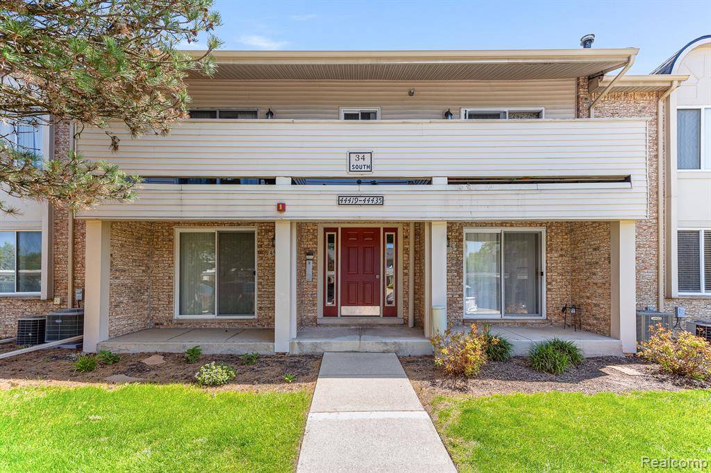 Canton Twp, MI 48187,44435 SAVERY Drive
