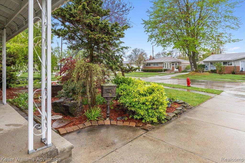 Garden City, MI 48135,6948 FAIRFIELD Street