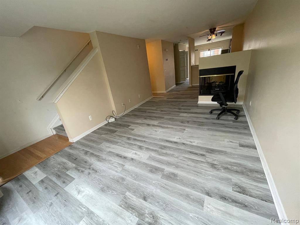 Northville Twp, MI 48168,39429 SPRINGWATER Drive