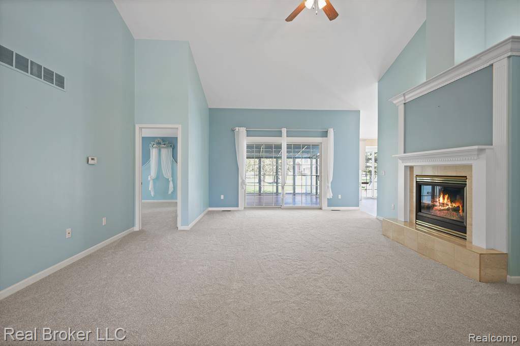 Flint Twp, MI 48433,2373 STONEBROOK