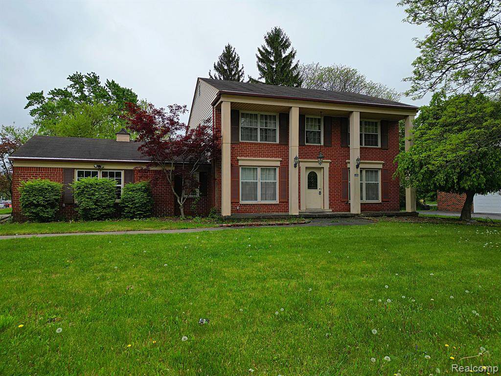 West Bloomfield Twp, MI 48323,4003 OLD DOMINION Drive