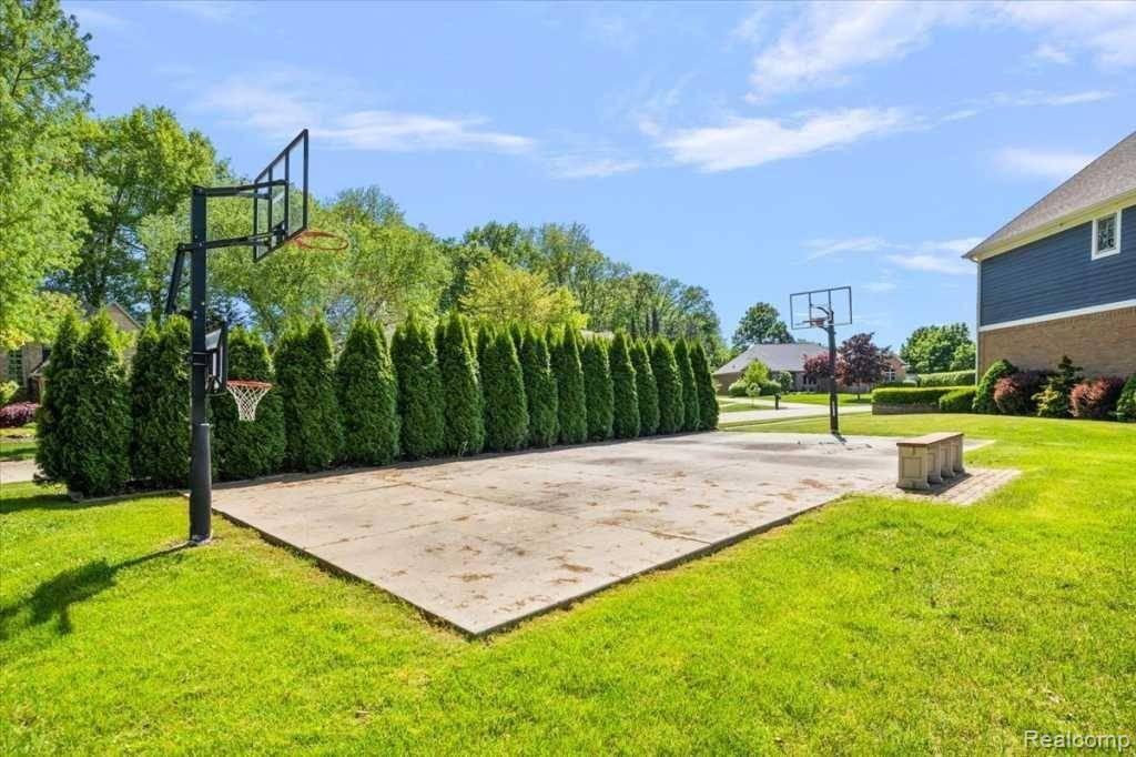 Clinton Twp, MI 48038,17745 CHRISTINE Boulevard
