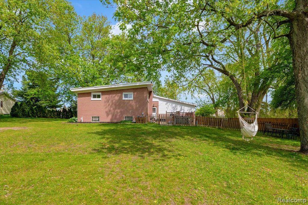 Woodhaven, MI 48183,21236 GUDITH Road
