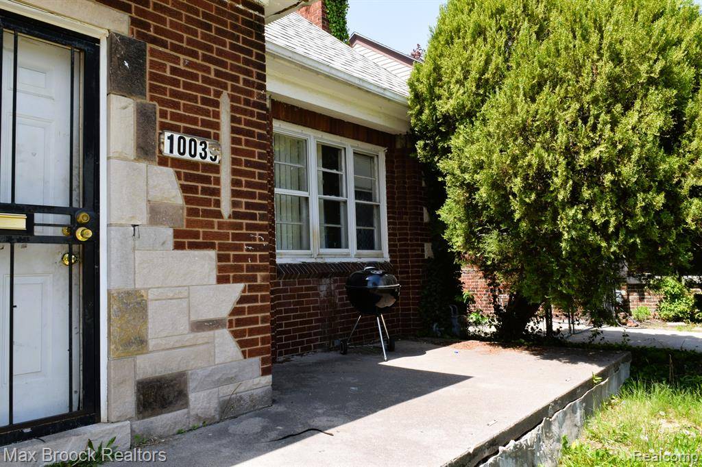 Detroit, MI 48227,10039 MARK TWAIN Street