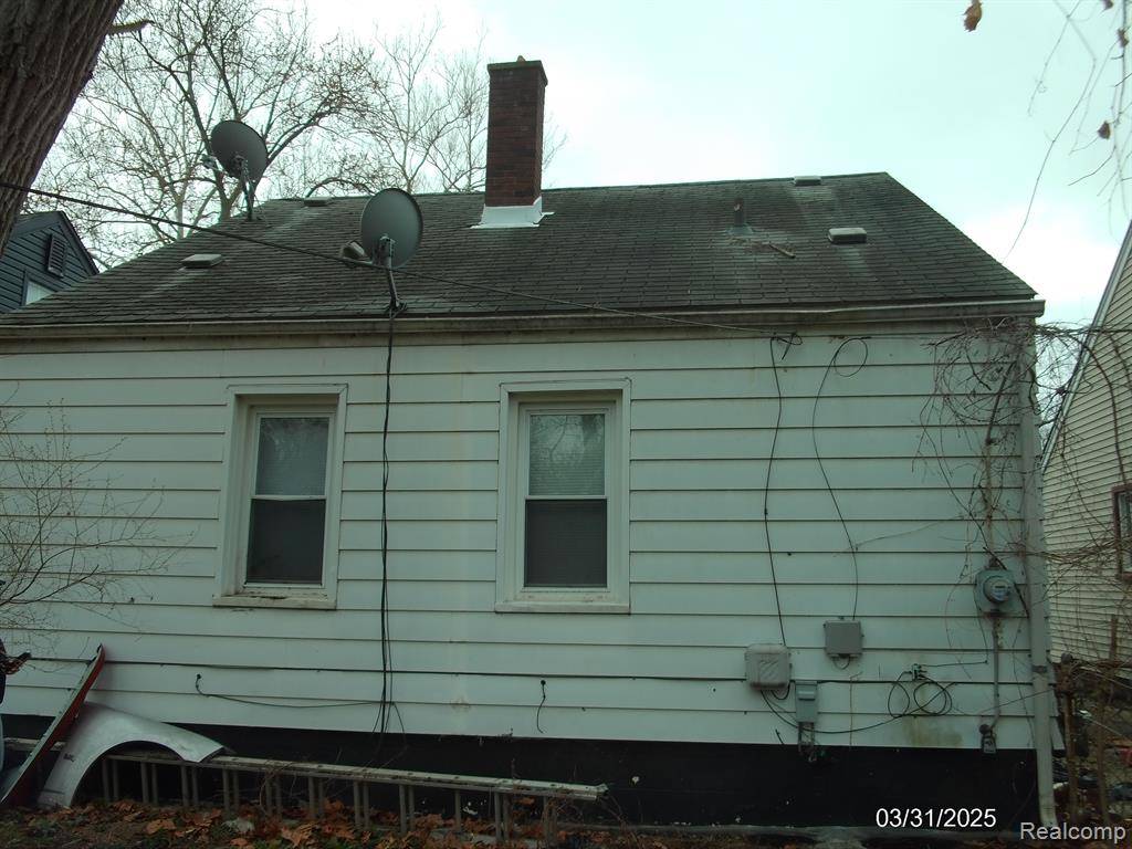 Detroit, MI 48228,9336 SUSSEX Street