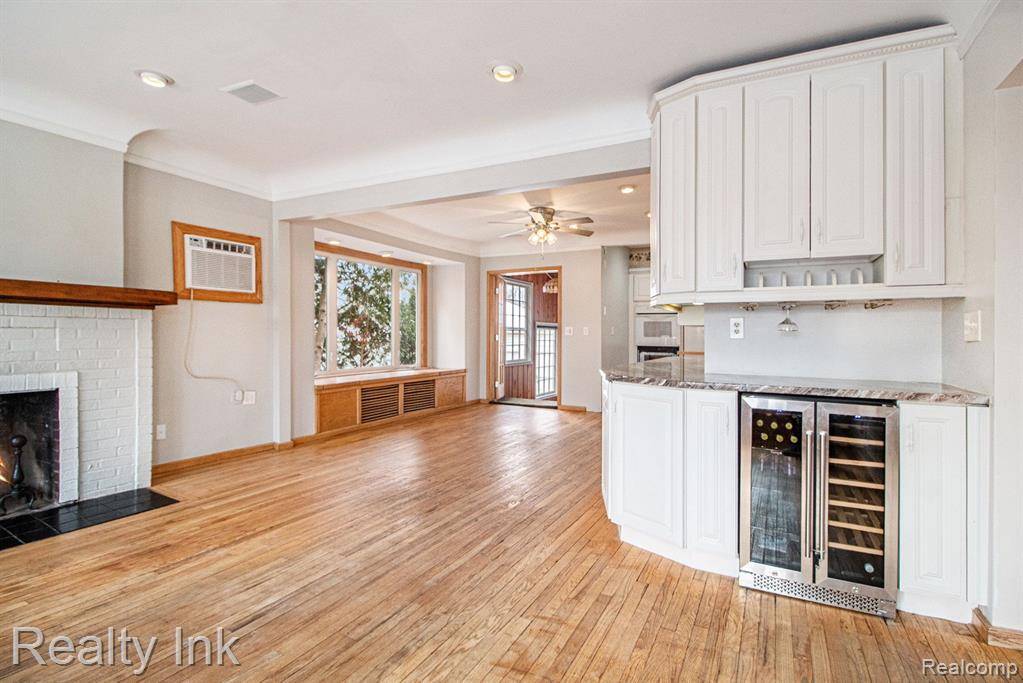 Grosse Ile Twp, MI 48138,9820 BYROMAR Lane