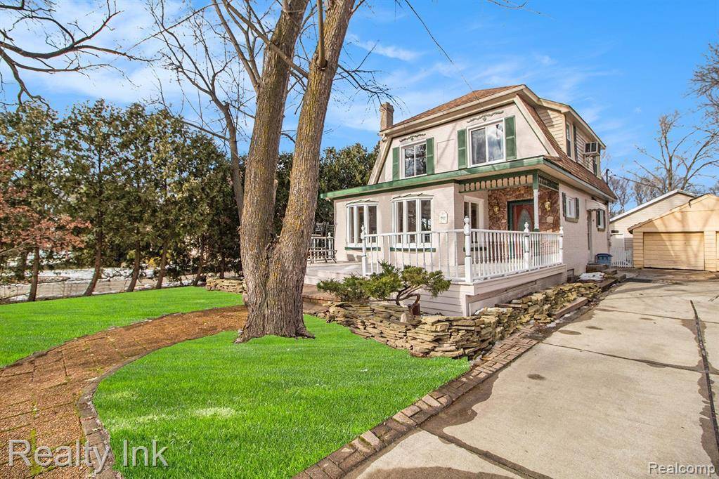 Grosse Ile Twp, MI 48138,9820 BYROMAR Lane