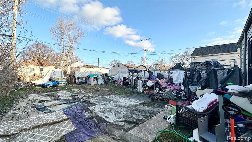 Detroit, MI 48217,3510 Bassett Street