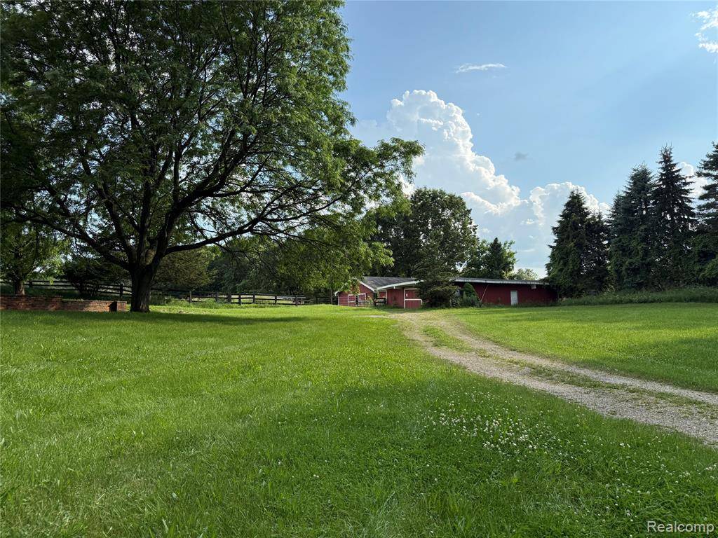 Metamora Twp, MI 48371,1261 BRAUER Road