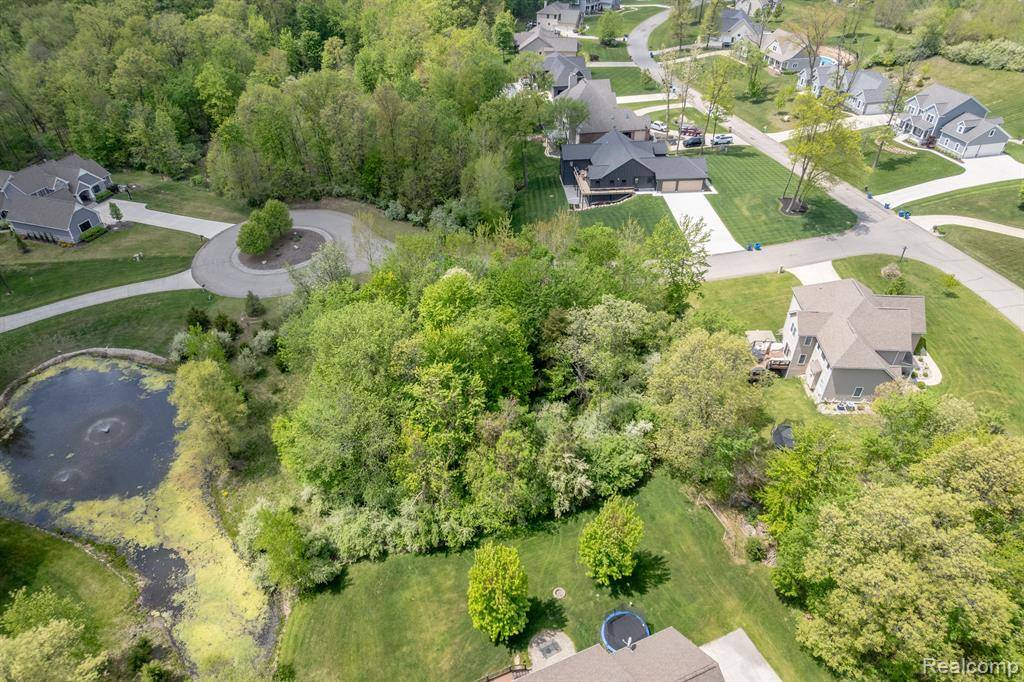 Tyrone Twp, MI 48430,0 Hidden View Court